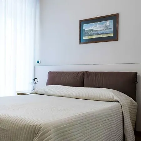 La Bouganville 3* Νάπολη