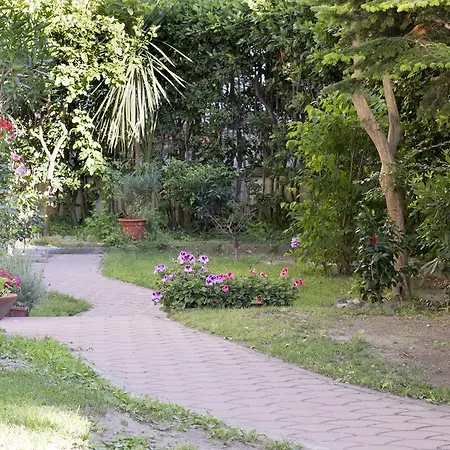 La Bouganville فندق مبيت وإفطار
